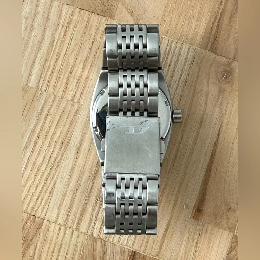 Diesel Rare Rectangular Dial Watch Black Dial Stainless Bracelet Case Date